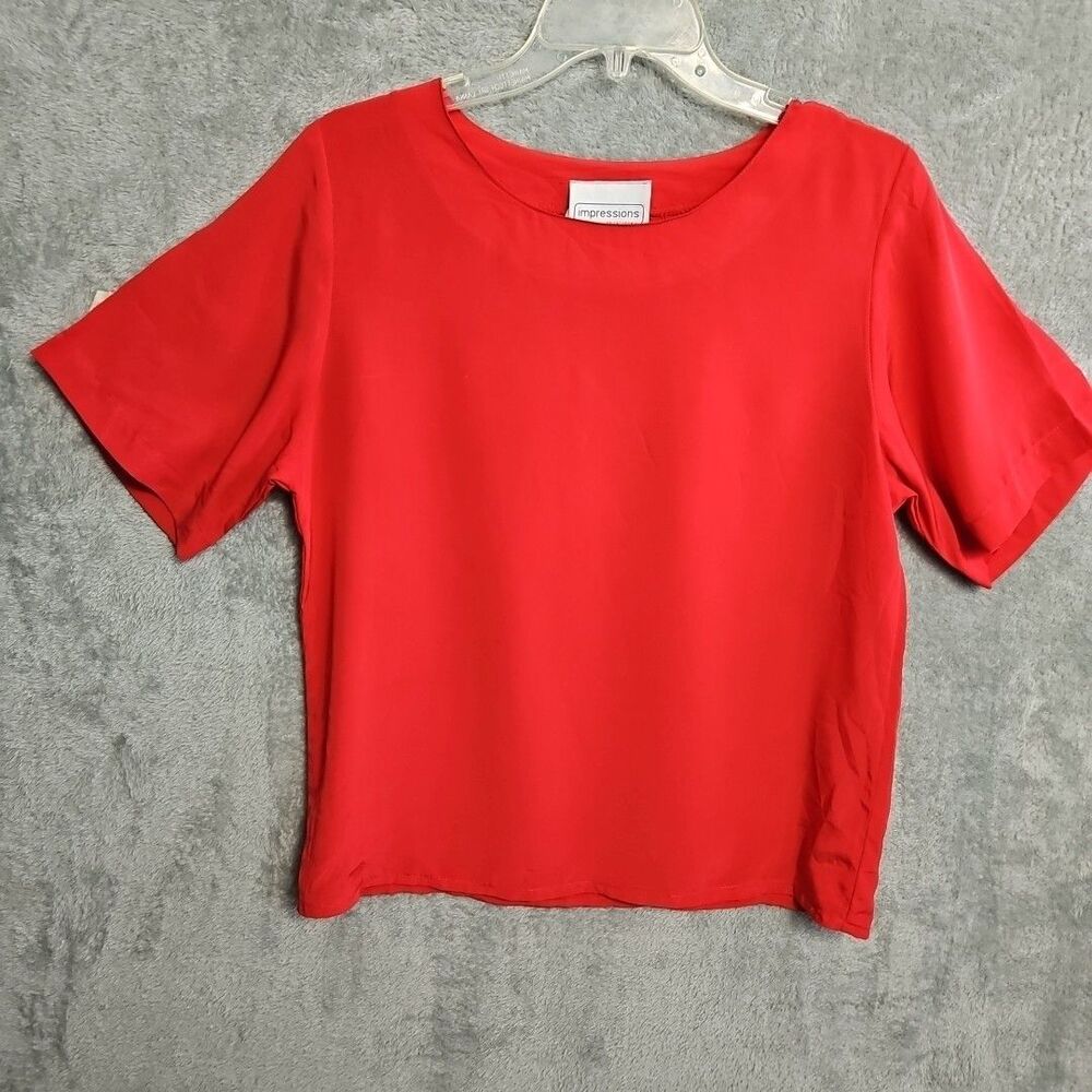 Impressions of california blouse Women's small red pullover Vintage USA short sl